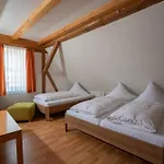 Hosbein Fogadó