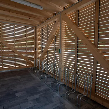 Hosbein * Heiligenborn