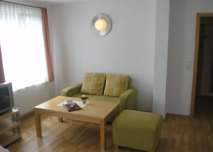 Hosbein * Heiligenborn