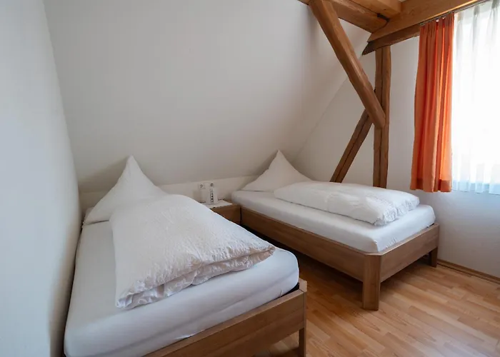 Hosbein * Heiligenborn