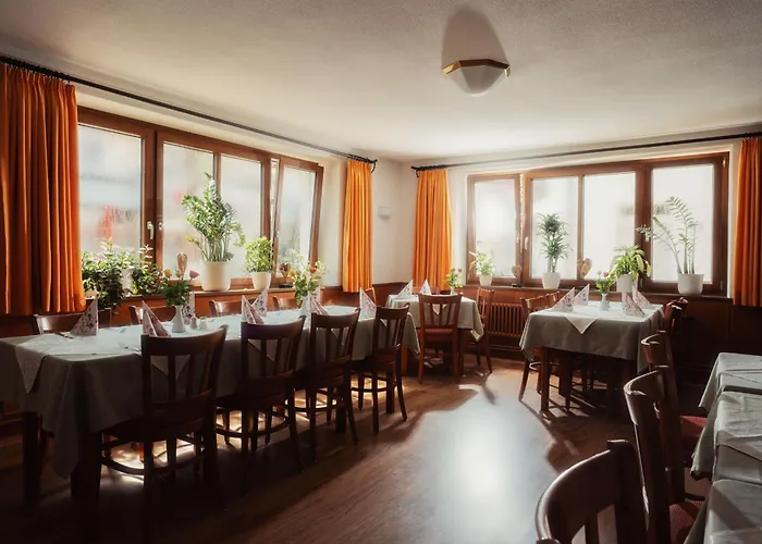 Hosbein * Heiligenborn